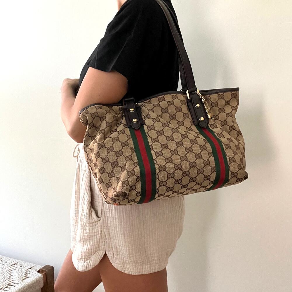 GUCCI GG Supreme Canvas and Leather Tote Bag - Picture 15 of 16